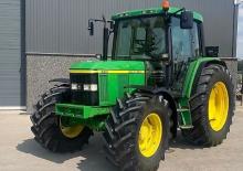 Трактори 4WD (задвиждане на четирите колела) John Deere 6310 Premium