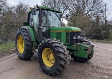 Трактори 4WD (задвиждане на четирите колела) John Deere 6400