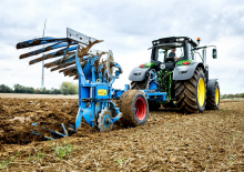 Трактори 4WD (задвиждане на четирите колела) John Deere 6M 165