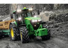 Трактори 4WD (задвиждане на четирите колела) John Deere 7280 R