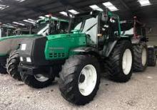Трактори 4WD (задвиждане на четирите колела) Valtra 8050 HI