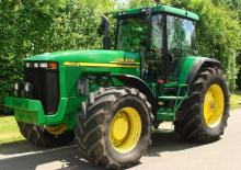 Трактори 4WD (задвиждане на четирите колела) John Deere 8410