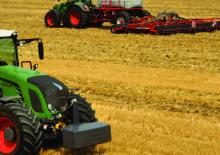 Трактори 4WD (задвиждане на четирите колела) Fendt 930 Vario