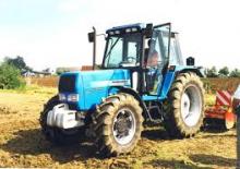 Трактори 4WD (задвиждане на четирите колела) Landini 9880