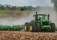 Трактори 4WD (задвиждане на четирите колела) John Deere 9R 390