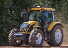 Трактори 4WD (задвиждане на четирите колела) Valtra A124 HiTech