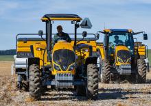 Трактори 4WD (задвиждане на четирите колела) Valtra A74s