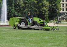 Трактори 4WD (задвиждане на четирите колела) DEUTZ-FAHR Agrokid 220 DT