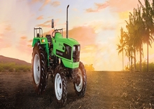 Трактори 4WD (задвиждане на четирите колела) DEUTZ-FAHR Agromaxx 4060 E
