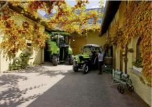 Трактори 4WD (задвиждане на четирите колела) DEUTZ-FAHR Agroplus V 420 INV.Idraulic