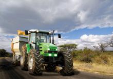 Трактори 4WD (задвиждане на четирите колела) DEUTZ-FAHR Agrotrac 610 DT