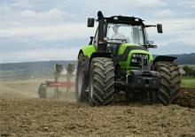 Трактори 4WD (задвиждане на четирите колела) DEUTZ-FAHR Agrotron M 600 DCR