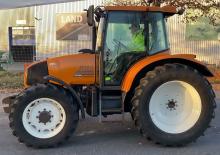 Трактори 4WD (задвиждане на четирите колела) Renault Ares 550 RZ
