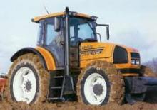 Трактори 4WD (задвиждане на четирите колела) Renault Ares 825 RZ IC