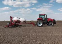 Трактори 4WD (задвиждане на четирите колела) Case IH ASF Connect Magnum 200