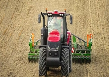 Трактори 4WD (задвиждане на четирите колела) Case IH ASF Connect Magnum 400