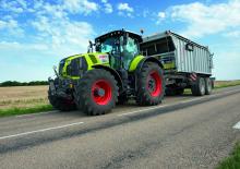 Трактори 4WD (задвиждане на четирите колела) Claas Axion 830