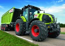 Трактори 4WD (задвиждане на четирите колела) Claas Axion 830