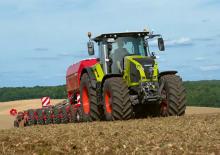 Трактори 4WD (задвиждане на четирите колела) Claas Axion 840