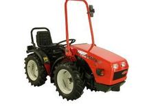 Трактори 4WD (задвиждане на четирите колела) Goldoni Base 20