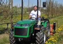 Трактори 4WD (задвиждане на четирите колела) Ferrari COBRAM L65 AR