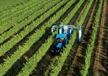 Трактори 4WD (задвиждане на четирите колела) Landini DT 4-110