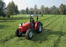 Трактори 4WD (задвиждане на четирите колела) SAME Explorer 80