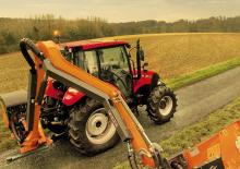 Трактори 4WD (задвиждане на четирите колела) Case IH Farmall 115 C Hilo