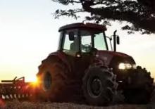 Трактори 4WD (задвиждане на четирите колела) Case IH Farmall 90