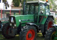 Трактори 4WD (задвиждане на четирите колела) Fendt Farmer 305LS