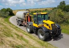 Трактори 4WD (задвиждане на четирите колела) JCB Fastrac 3185-80 A