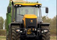 Трактори 4WD (задвиждане на четирите колела) JCB Fastrac 3200 XTRA