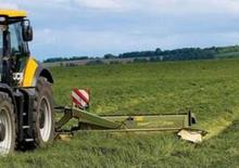 Трактори 4WD (задвиждане на четирите колела) JCB Fastrac 8250