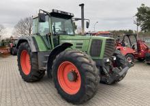 Трактори 4WD (задвиждане на четирите колела) Fendt Favorit 822