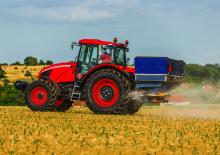 Трактори 4WD (задвиждане на четирите колела) Zetor Forterra 140 HSX