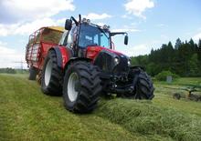 Трактори 4WD (задвиждане на четирите колела) Lindner Geotrac 94