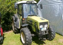 Трактори 4WD (задвиждане на четирите колела) Hürlimann H 476 XF DT
