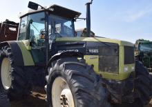 Трактори 4WD (задвиждане на четирите колела) Hürlimann H 6165 DT Master IC