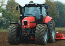 Трактори 4WD (задвиждане на четирите колела) SAME Iron 135 DCR 4V
