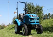 Трактори 4WD (задвиждане на четирите колела) LS J23 HST