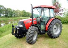Трактори 4WD (задвиждане на четирите колела) Case IH JX 1070 C Basis