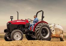 Трактори 4WD (задвиждане на четирите колела) Case IH JX 45 T