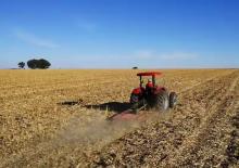 Трактори 4WD (задвиждане на четирите колела) Case IH JX 90 Staddle