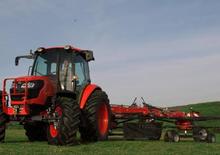 Трактори 4WD (задвиждане на четирите колела) Kubota M 8560