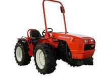 Трактори 4WD (задвиждане на четирите колела) Goldoni Maxter W 70 RS