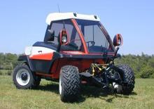 Трактори 4WD (задвиждане на четирите колела) Reform Werke Metrac H 6 S
