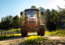 Трактори 4WD (задвиждане на четирите колела) Massey Ferguson MF 2860 M