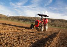 Трактори 4WD (задвиждане на четирите колела) Massey Ferguson MF 35