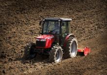 Трактори 4WD (задвиждане на четирите колела) Massey Ferguson MF 3645 S
