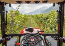 Трактори 4WD (задвиждане на четирите колела) Massey Ferguson MF 3710 F